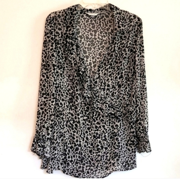 Avenue leopard print semi-sheer faux wrap blouse size 18/20 - Picture 1 of 10